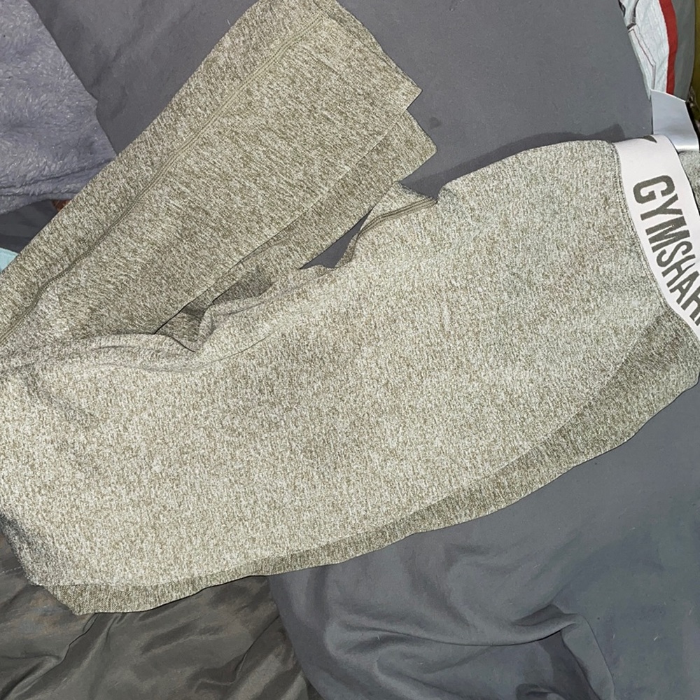 GYMSHARK GREEN LEGGINGS